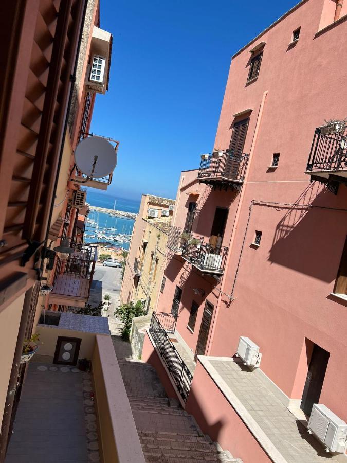 Апартаменти Luce Del Golfo Кастелламмаре-дель-Гольфо Екстер'єр фото